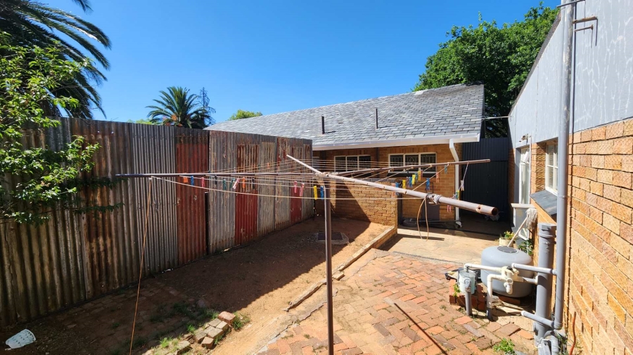 5 Bedroom Property for Sale in Dan Pienaar Free State